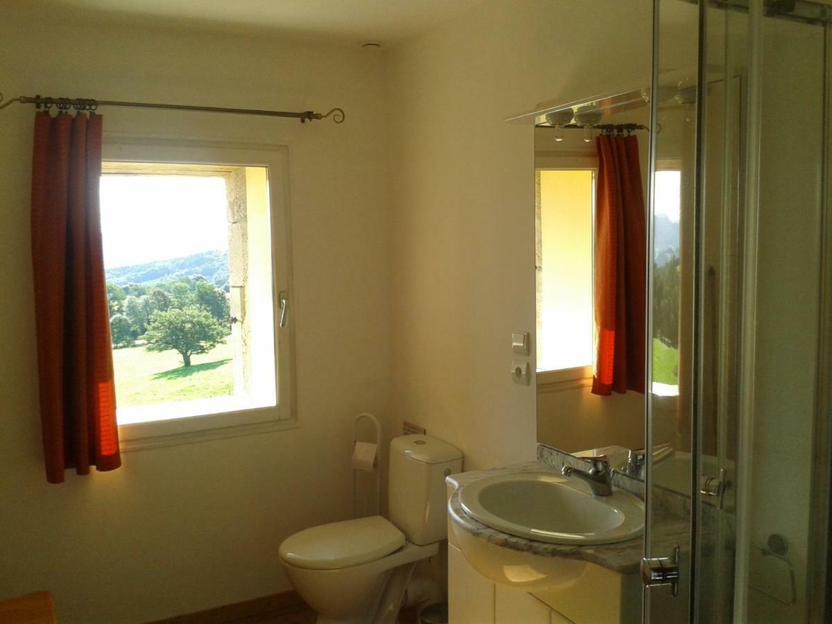 Appartement le bon air est dans le pre à Champagnac  Extérieur photo